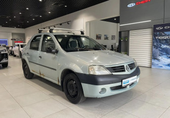 Подержанный автомобиль Renault Logan Sedan 2006 года (3 фото)