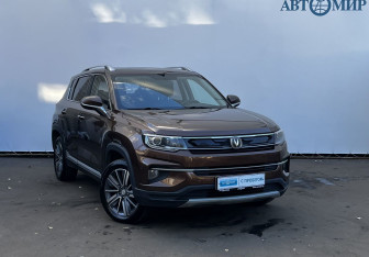 Подержанный автомобиль Changan CS35PLUS 2020 года (3 фото)