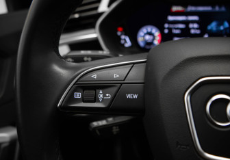 Подержанный автомобиль Audi Q3 Sportback 2020 года (12 фото)