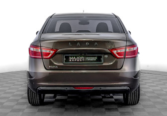 Подержанный автомобиль LADA (ВАЗ) Vesta Sedan 2016 года (6 фото)