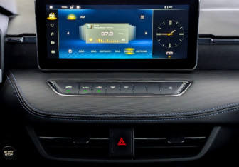 Подержанный автомобиль Haval Jolion 2023 года (15 фото)