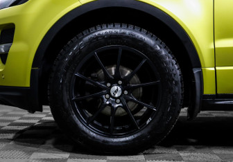 Подержанный автомобиль Land Rover Range Rover Evoque 2013 года (15 фото)