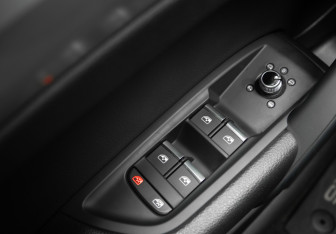 Подержанный автомобиль Audi Q5 2020 года (16 фото)