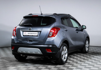 Подержанный автомобиль Opel Mokka 2015 года (5 фото)