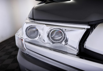 Подержанный автомобиль Toyota Land Cruiser Suv 2019 года (17 фото)