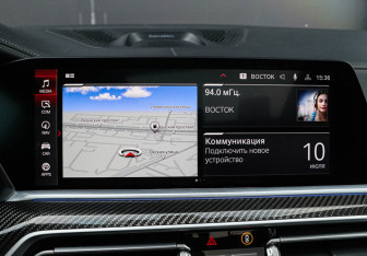 Подержанный автомобиль BMW X5 M 2021 года (22 фото)