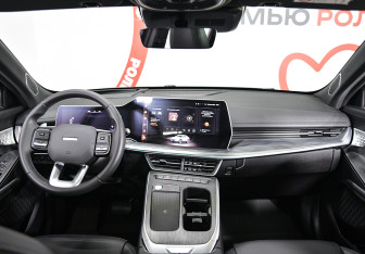 Подержанный автомобиль Haval F7x 2025 года (8 фото)