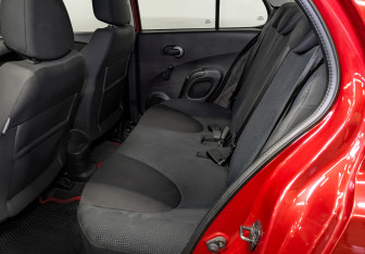 Подержанный автомобиль Nissan Micra Hatchback 2009 года (10 фото)