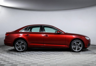 Подержанный автомобиль Audi A4 Sedan 2016 года (4 фото)