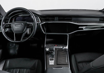 Подержанный автомобиль Audi A6 Sedan 2019 года (12 фото)