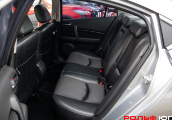 Подержанный автомобиль Mazda 6 Sedan 2011 года (8 фото)