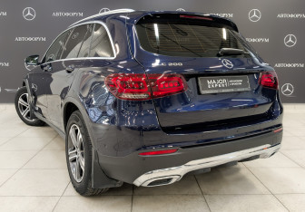 Подержанный автомобиль Mercedes-Benz GLC Coupe 2021 года (7 фото)