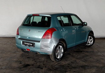 Подержанный автомобиль Suzuki Swift Hatchback 2007 года (4 фото)