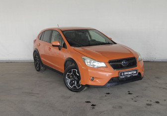 Подержанный автомобиль Subaru XV 2012 года (3 фото)