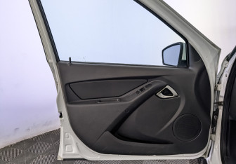 Подержанный автомобиль LADA (ВАЗ) Granta Sedan 2023 года (19 фото)