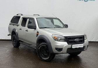 Подержанный автомобиль Ford Ranger 2010 года (3 фото)