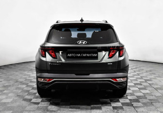 Подержанный автомобиль Hyundai Tucson 2021 года (4 фото)