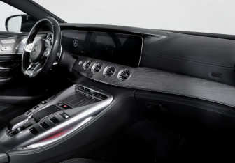 Подержанный автомобиль Mercedes-Benz AMG GT Liftback 2019 года (9 фото)