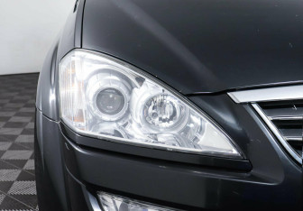 Подержанный автомобиль SsangYong Kyron 2012 года (7 фото)