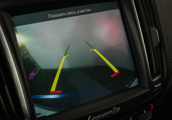 Подержанный автомобиль Maserati Levante 2019 года (20 фото)