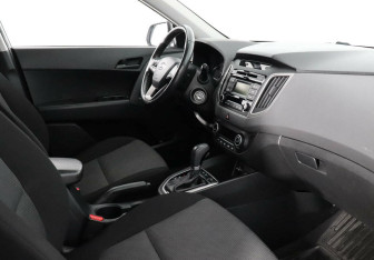 Подержанный автомобиль Hyundai Creta 2018 года (5 фото)