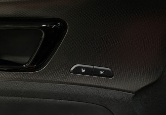 Подержанный автомобиль Kia Sportage 2024 года (14 фото)