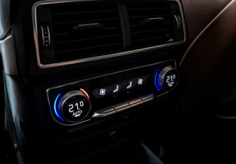 Подержанный автомобиль Audi Q7 2019 года (26 фото)