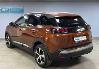 Подержанный автомобиль Peugeot 3008 2017 года (7 фото)