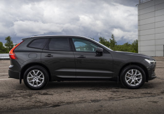 Подержанный автомобиль Volvo XC60 2018 года (4 фото)