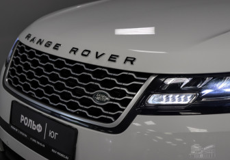 Подержанный автомобиль Land Rover Range Rover Velar 2018 года (37 фото)
