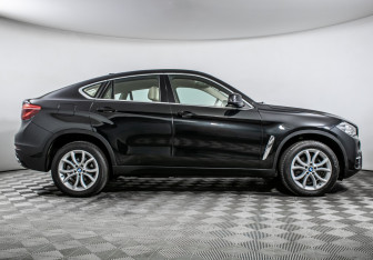 Подержанный автомобиль BMW X6 2016 года (4 фото)