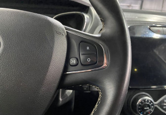 Подержанный автомобиль Renault Kaptur 2018 года (16 фото)