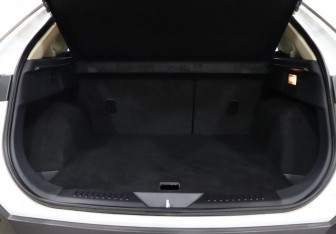 Подержанный автомобиль FAW Bestune T77 2022 года (26 фото)