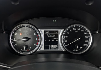 Подержанный автомобиль Suzuki Vitara 2022 года (16 фото)