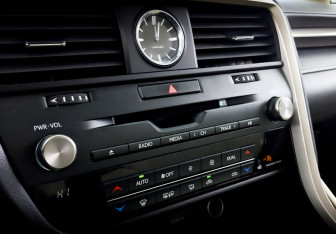 Подержанный автомобиль Lexus RX 2020 года (29 фото)