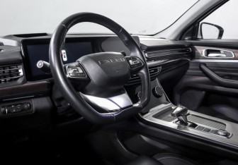 Подержанный автомобиль Exeed VX 2021 года (15 фото)