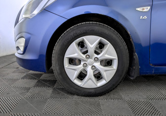 Подержанный автомобиль Hyundai Solaris Sedan 2016 года (18 фото)