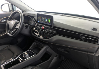 Подержанный автомобиль Москвич 3е 2023 года (13 фото)