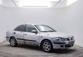 Подержанный автомобиль Nissan Almera Sedan 2001 года (3 фото)
