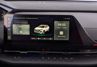 Подержанный автомобиль Changan UNI-S 2024 года (15 фото)