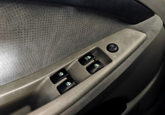 Подержанный автомобиль Chevrolet Lacetti Hatchback 2006 года (15 фото)