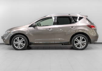 Подержанный автомобиль Nissan Murano Suv 2013 года (8 фото)