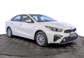 Подержанный автомобиль Kia Cerato Sedan 2019 года (3 фото)