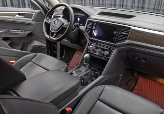 Подержанный автомобиль Volkswagen Teramont 2018 года (11 фото)