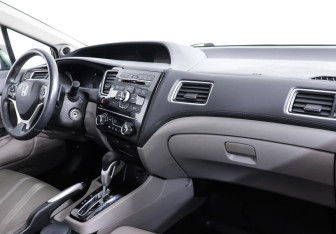 Подержанный автомобиль Honda Civic Sedan 2014 года (6 фото)