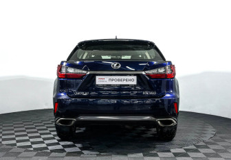 Подержанный автомобиль Lexus RX 2017 года (6 фото)