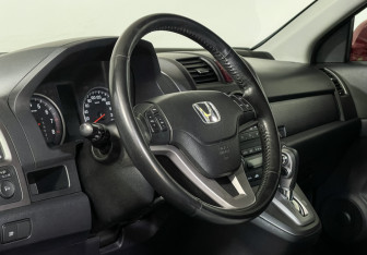 Подержанный автомобиль Honda CR-V 2008 года (13 фото)