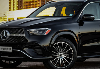 Подержанный автомобиль Mercedes-Benz GLE 2023 года (35 фото)