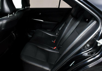 Подержанный автомобиль Toyota Camry Sedan 2014 года (11 фото)