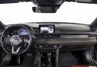Подержанный автомобиль Mazda 6 Sedan 2020 года (11 фото)